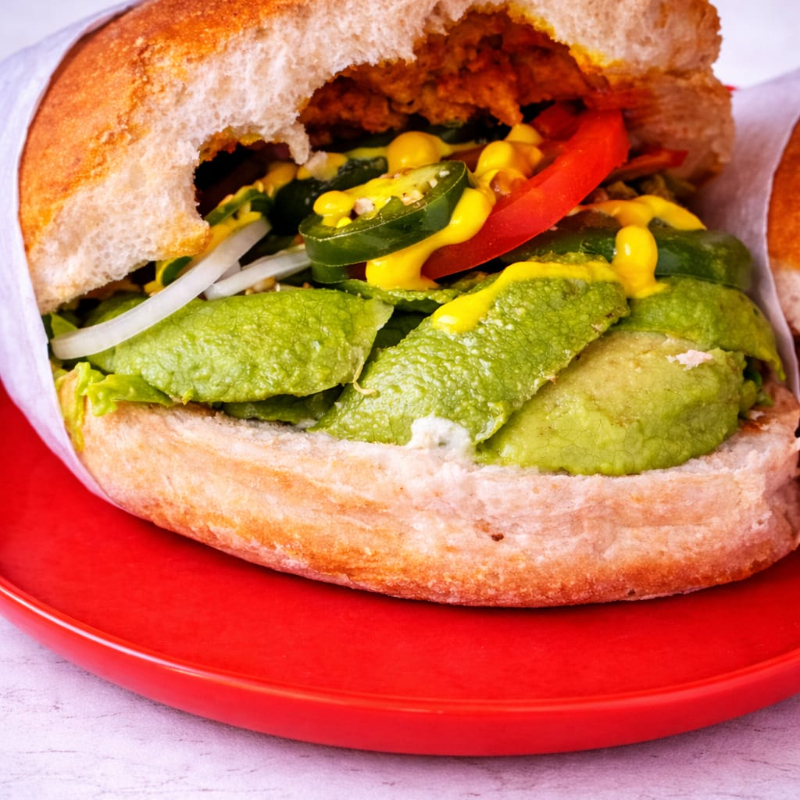 Lonche de Aguacate con Queso