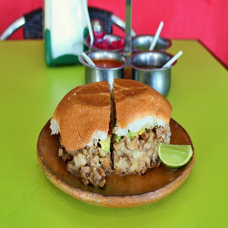 Torta de Chuleta de Puerco