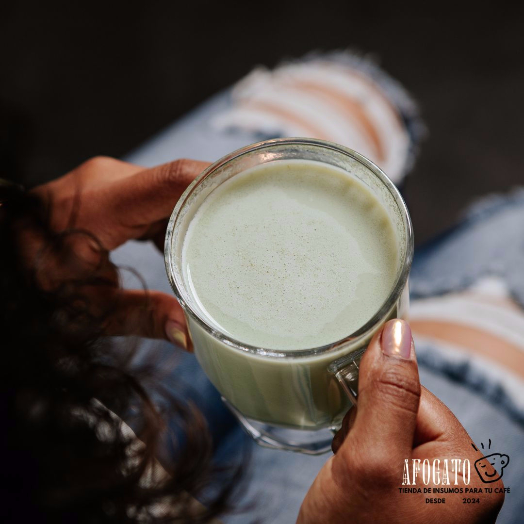 Matcha latte 16 oz