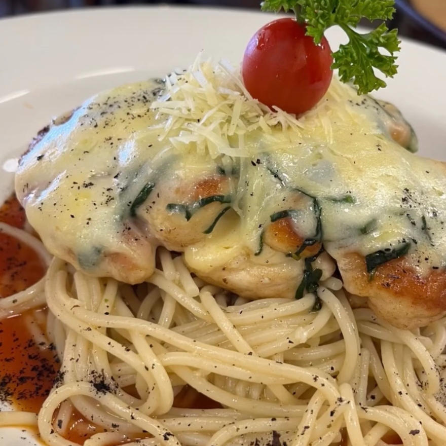 Pechuga Parmesana Gratín