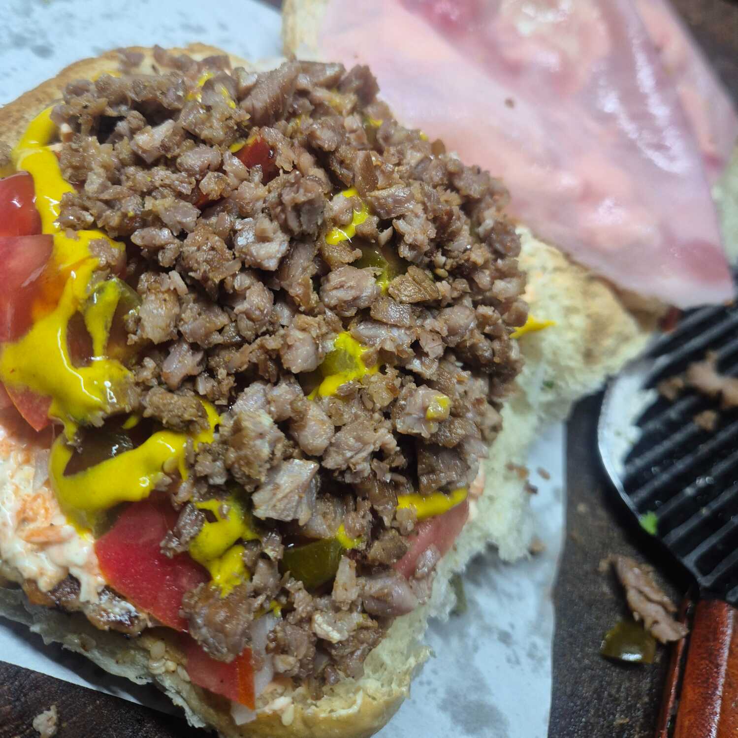 Hamburguesa con cecina o chorizo