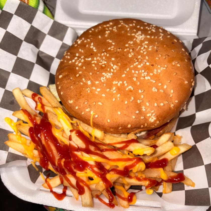 Combo 1 Hamburguesa + Media Orden de Papas