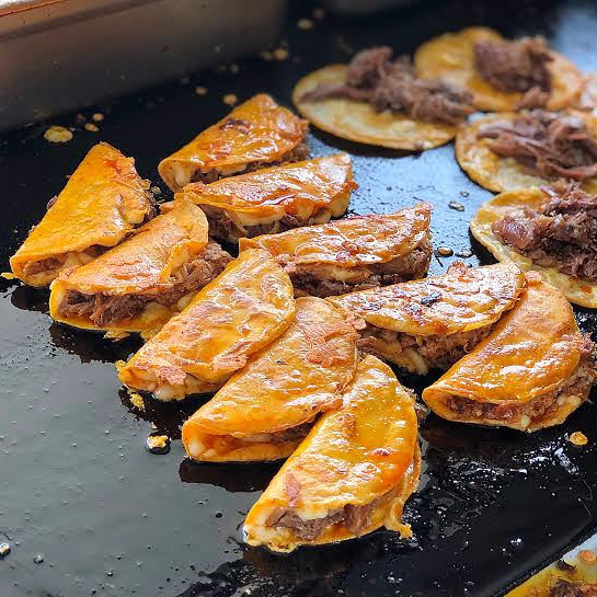 Taco Dorado De Birria