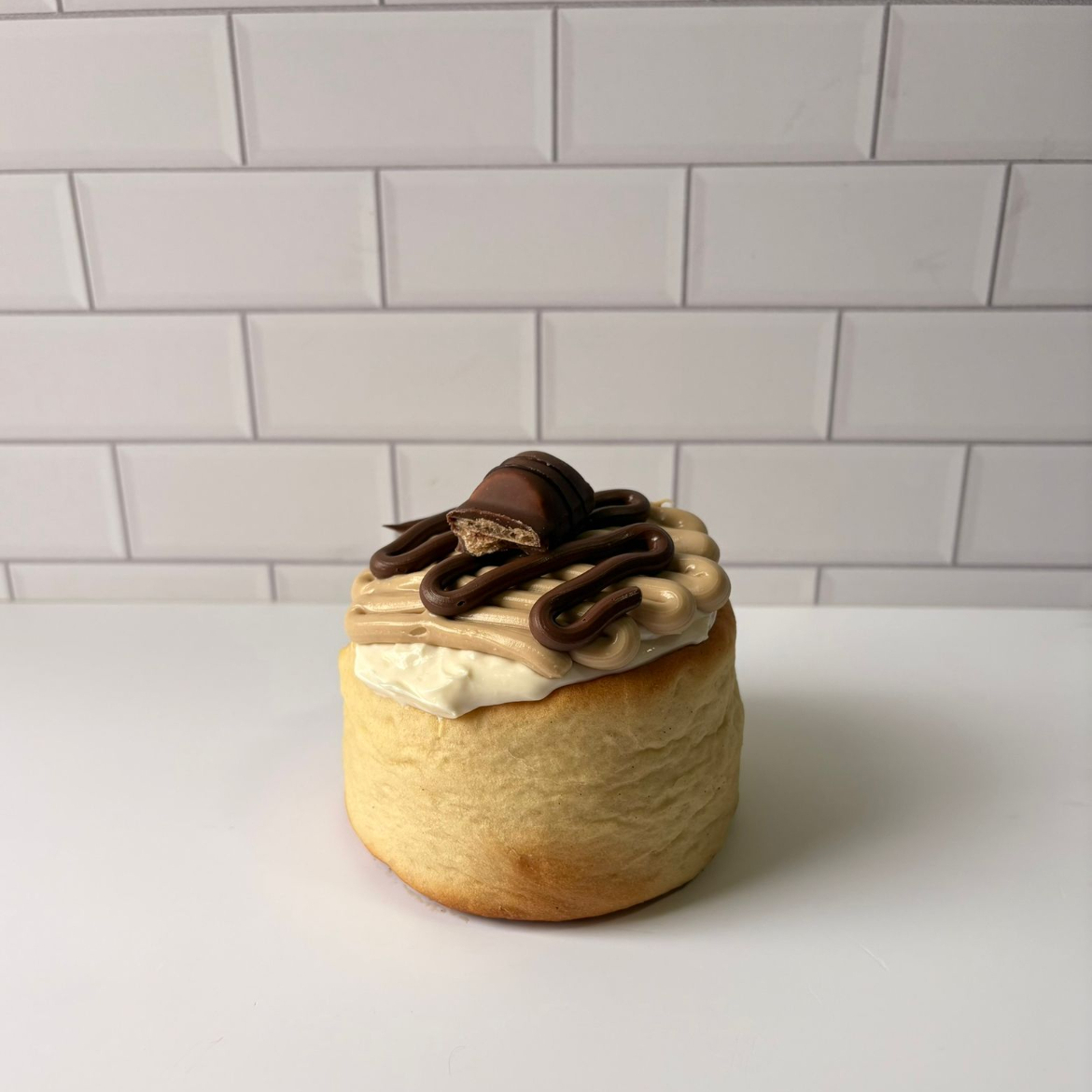 Rol Premium Kinder Bueno