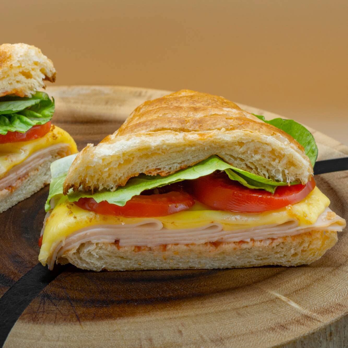 Croissant de jamón y queso