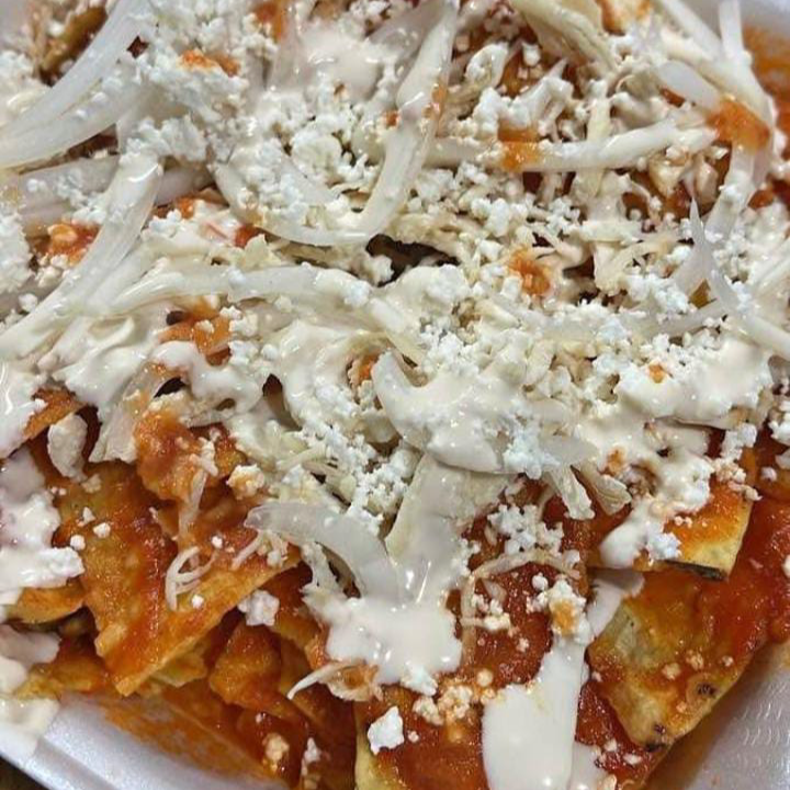 Chilaquiles Verdes De Pollo