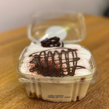 Porcion Post Tiramisu