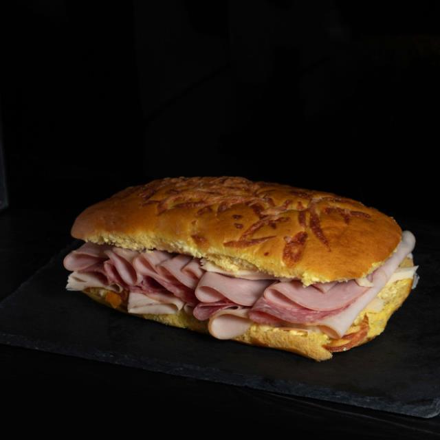 La Portuguesa