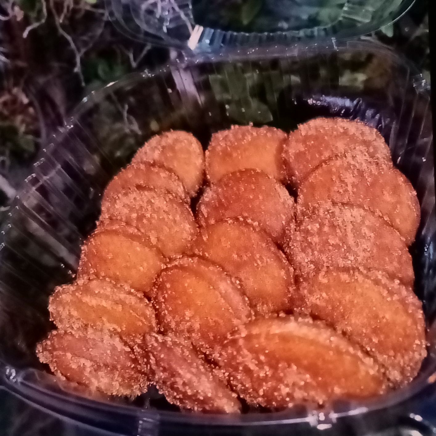 MINI HOTCAKES SABOR CHURROS CON FRUTA A ELEGIR