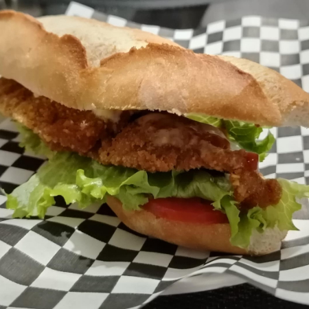 LONCHE DE MILANESSA DE POLLO