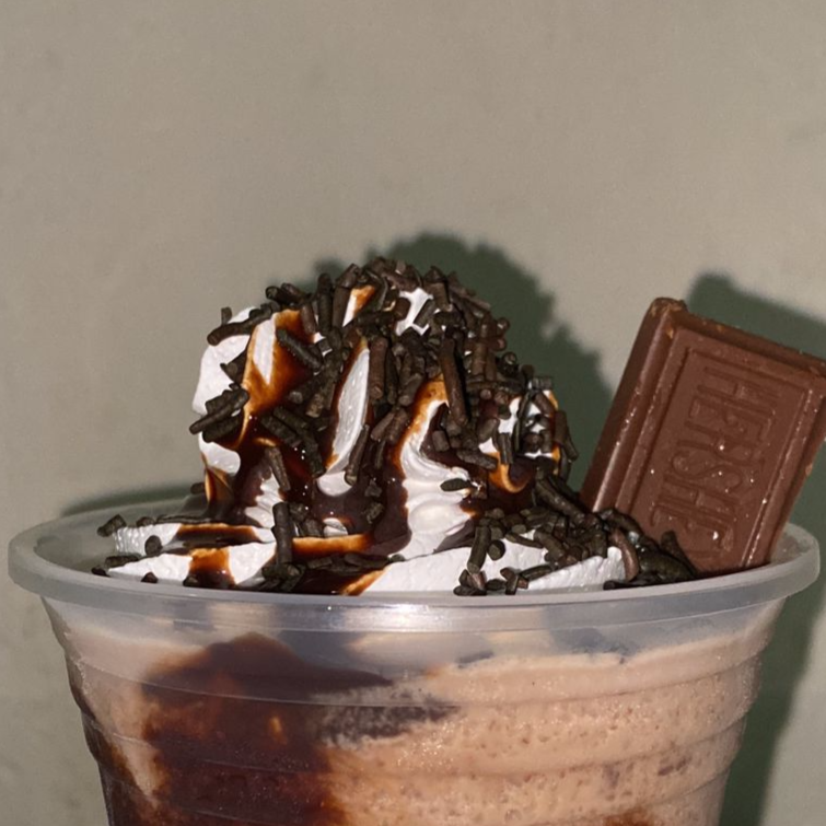 Frappe de hershey's mediano