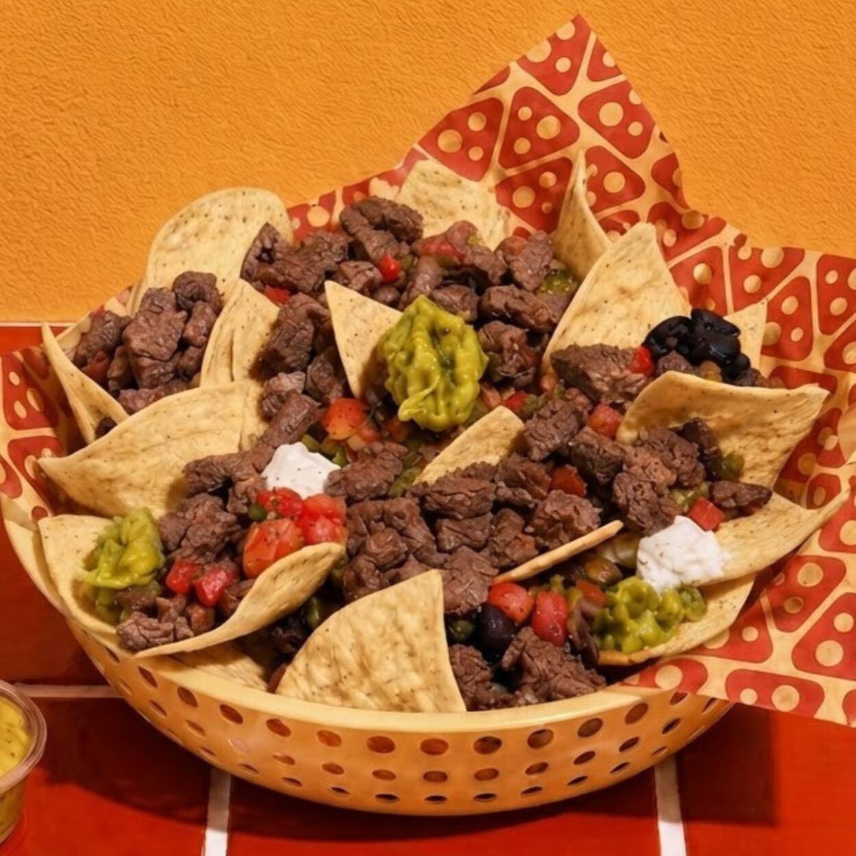 Nachos Carne Bowl