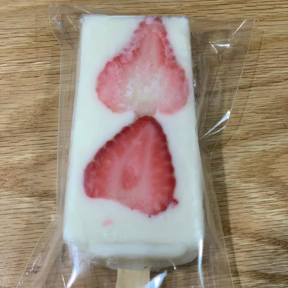 Paleta Fresas con Crema