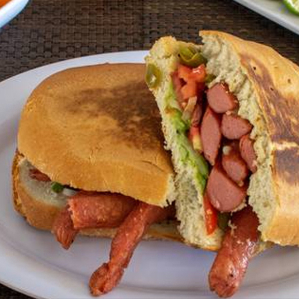 Torta La Jenni (Salchicha Frita)