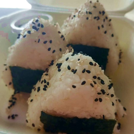 ONIGIRIS
