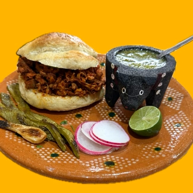 Cemita Pancita Enchilada