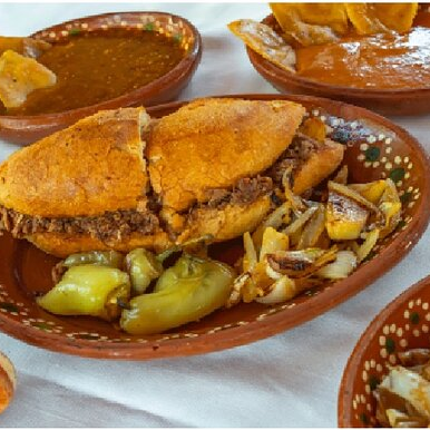 Lonche de Birria Con Queso