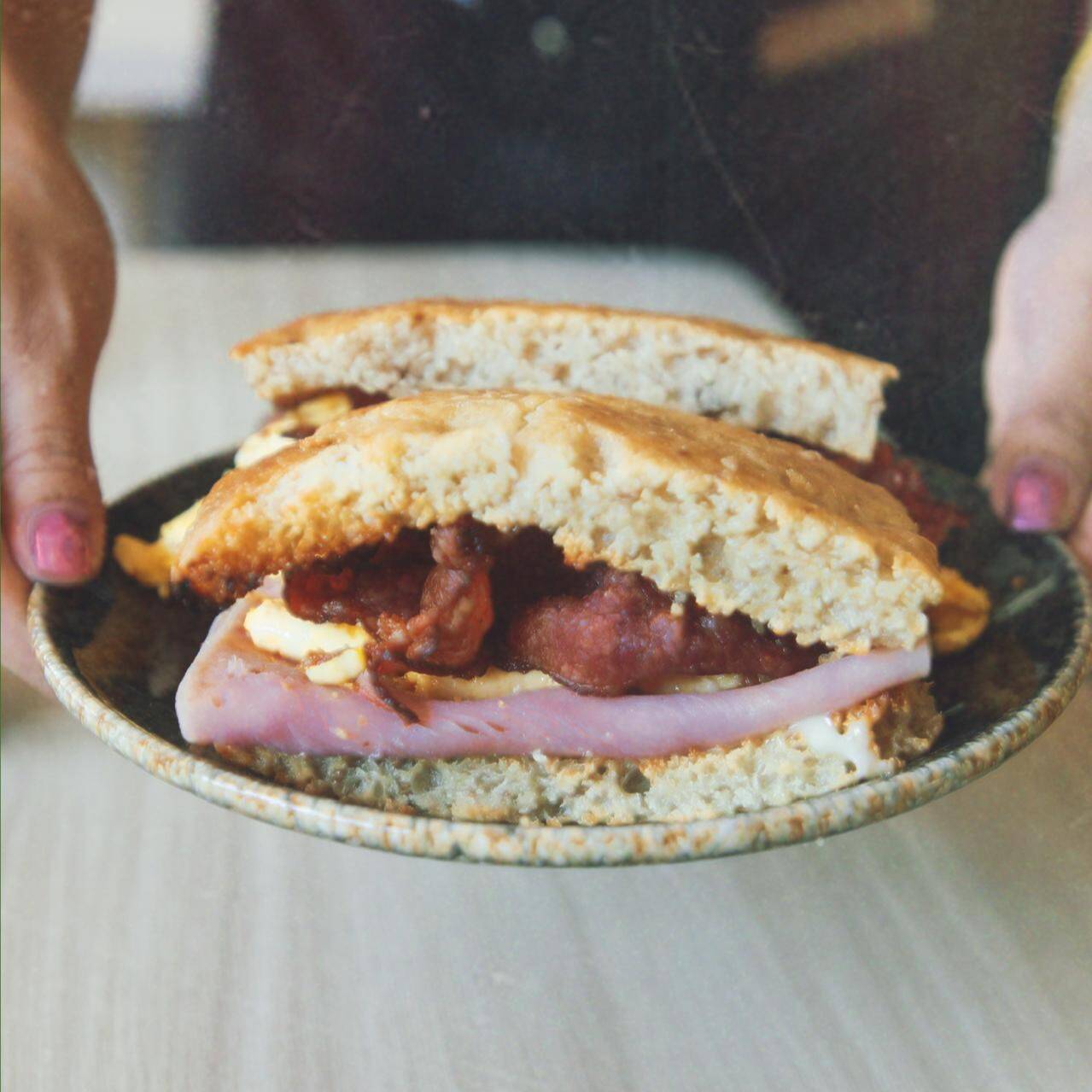 BREAKFAST SANDWICH
