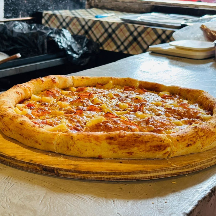 (Individual) Pizza Aloha (Orilla Rellena)