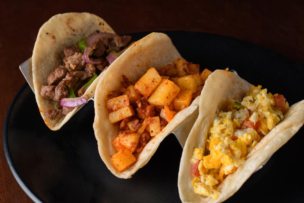 LOS HUEVOS DE DON GABINO