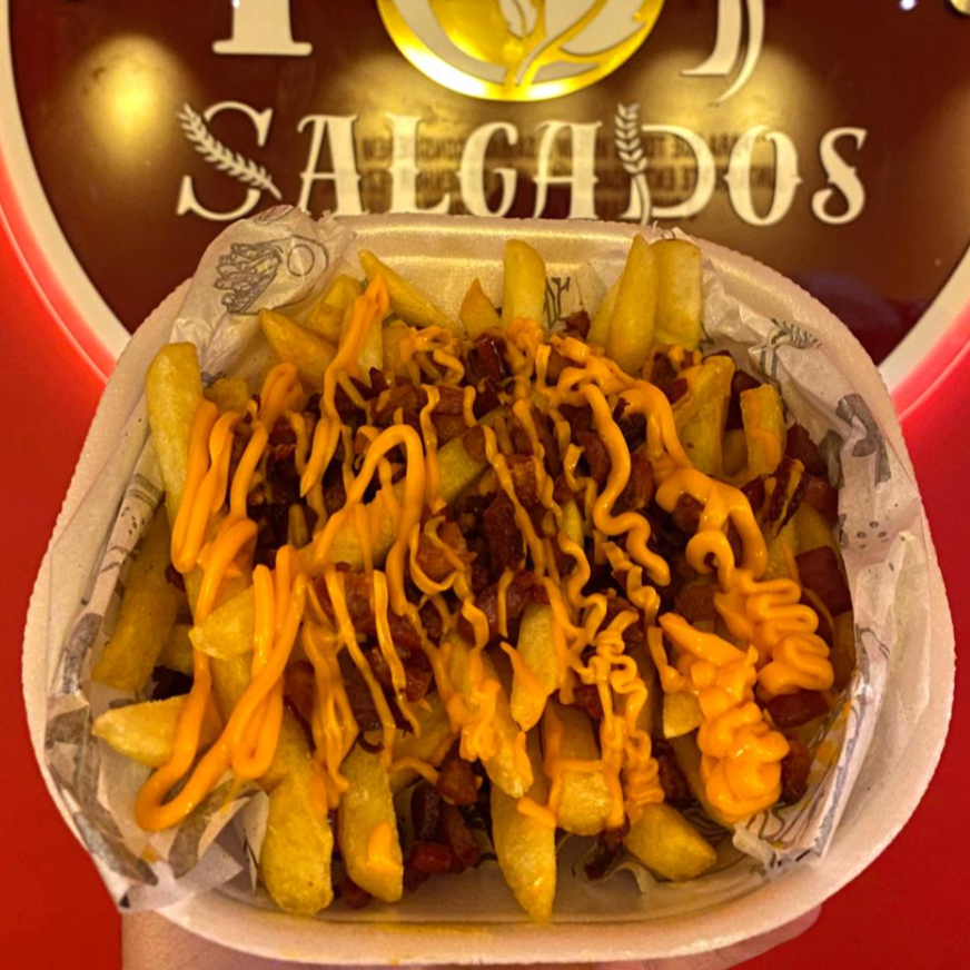 350G de batata frita, bacon, calabresa e cheddar.