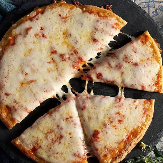 2 Pizzas Personales Full Queso+ 2 Gaseosas 250mL