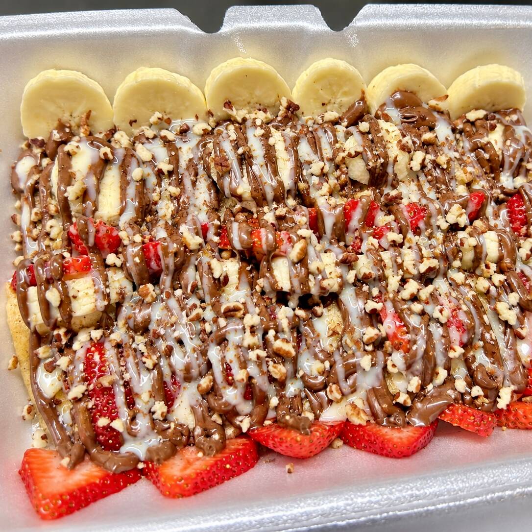 Crepa-Rollitos: Nutella, Platano, Fresa, Nuez