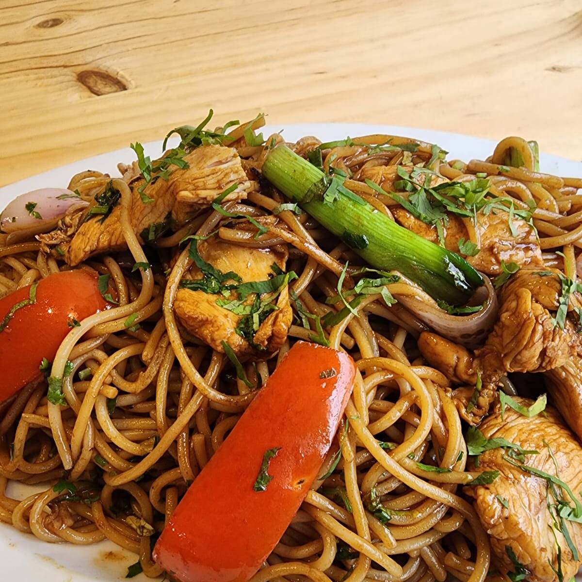 Tallarin Saltado