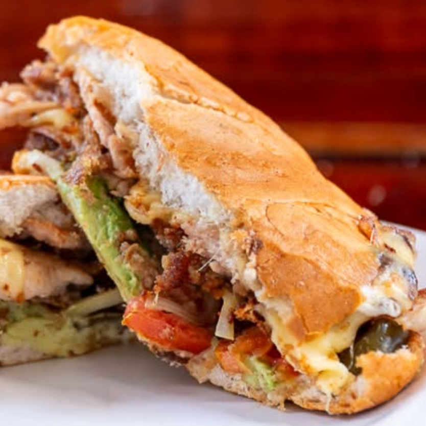 Torta de pollo roztizado