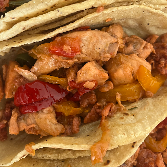 Taco de Alambre de Pollo