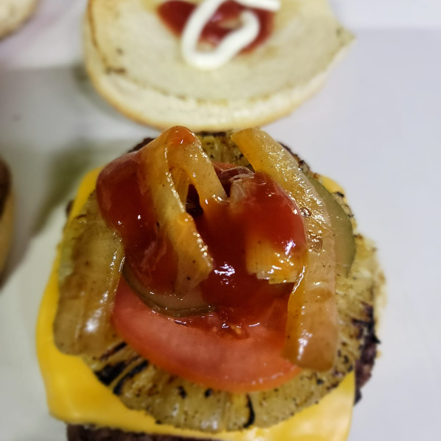 Hawaiana (con Piña y Jamón)