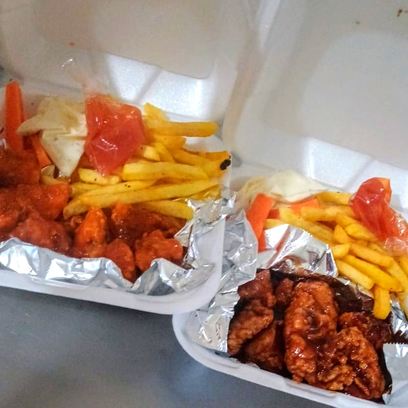 Boneless Pareja