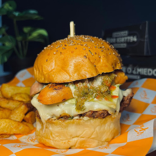 HAMBURGUESA LA ARGENTINA