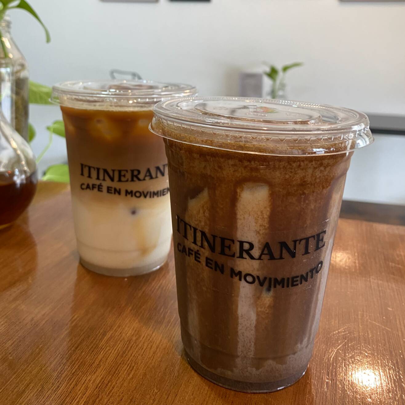 Latte Mocha Frio 16 Oz