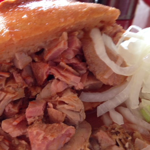 TORTA AHOGADA DE CARNITAS