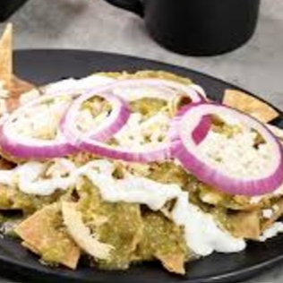 Chilaquiles Verdes Clásicos