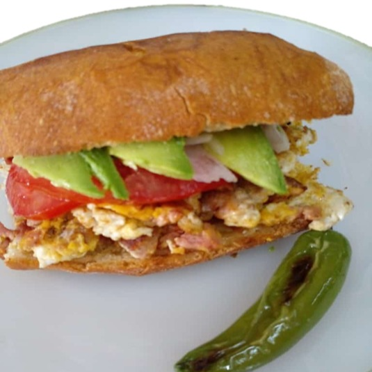 Torta de Huevo con Jamón