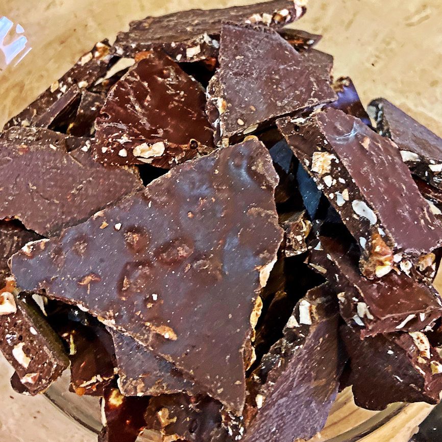 100 gr Crocante de Chocolate 70%