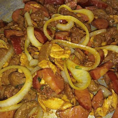 FEIJÃO,MACARRÃO,SALADA,FAROFA +PROTEINA