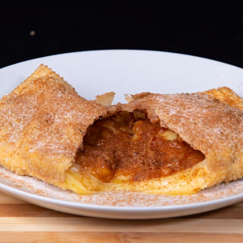 Doce de banana caseiro e queijo mussarela