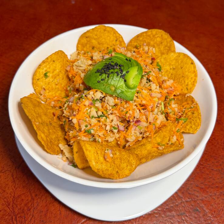 Tostitos con Ceviche de Sierra