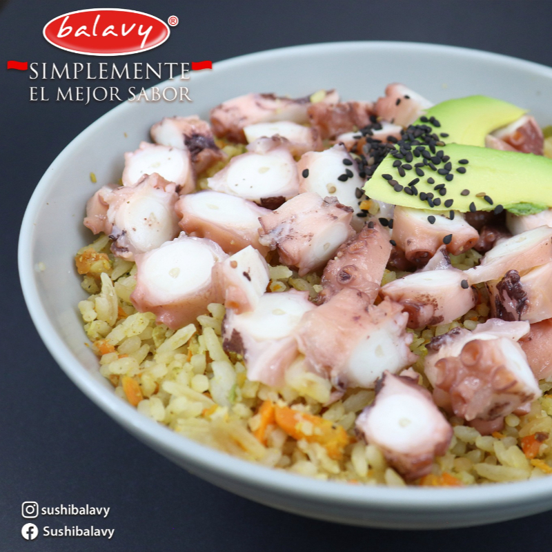 Yakimeshi con Verduras y Pulpo