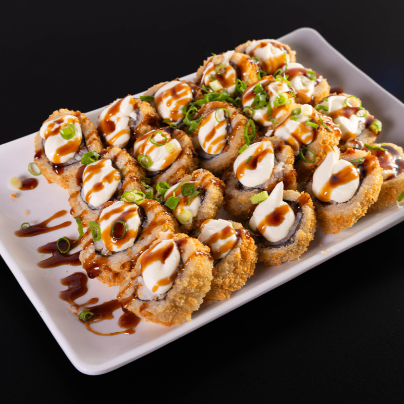 30 unidades de Hot Roll crocante por fora e macio por dentro, perfeito para compartilhar.