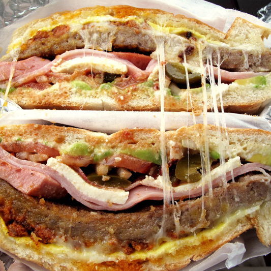 Torta cubana