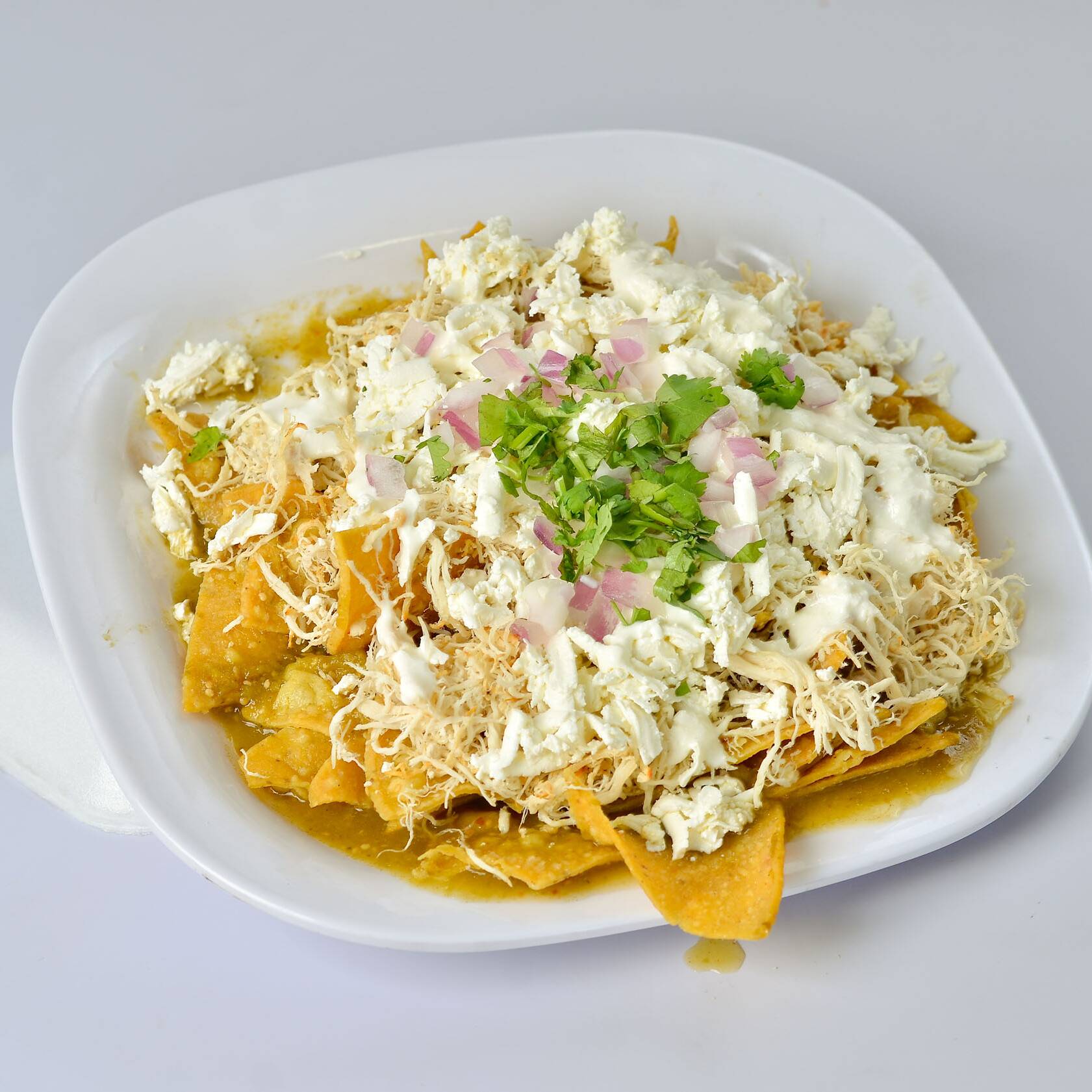 🥡🥡CHILAQUILES CON HUEVO ESTRELLADO⁽³⁰⁰⁺⁾