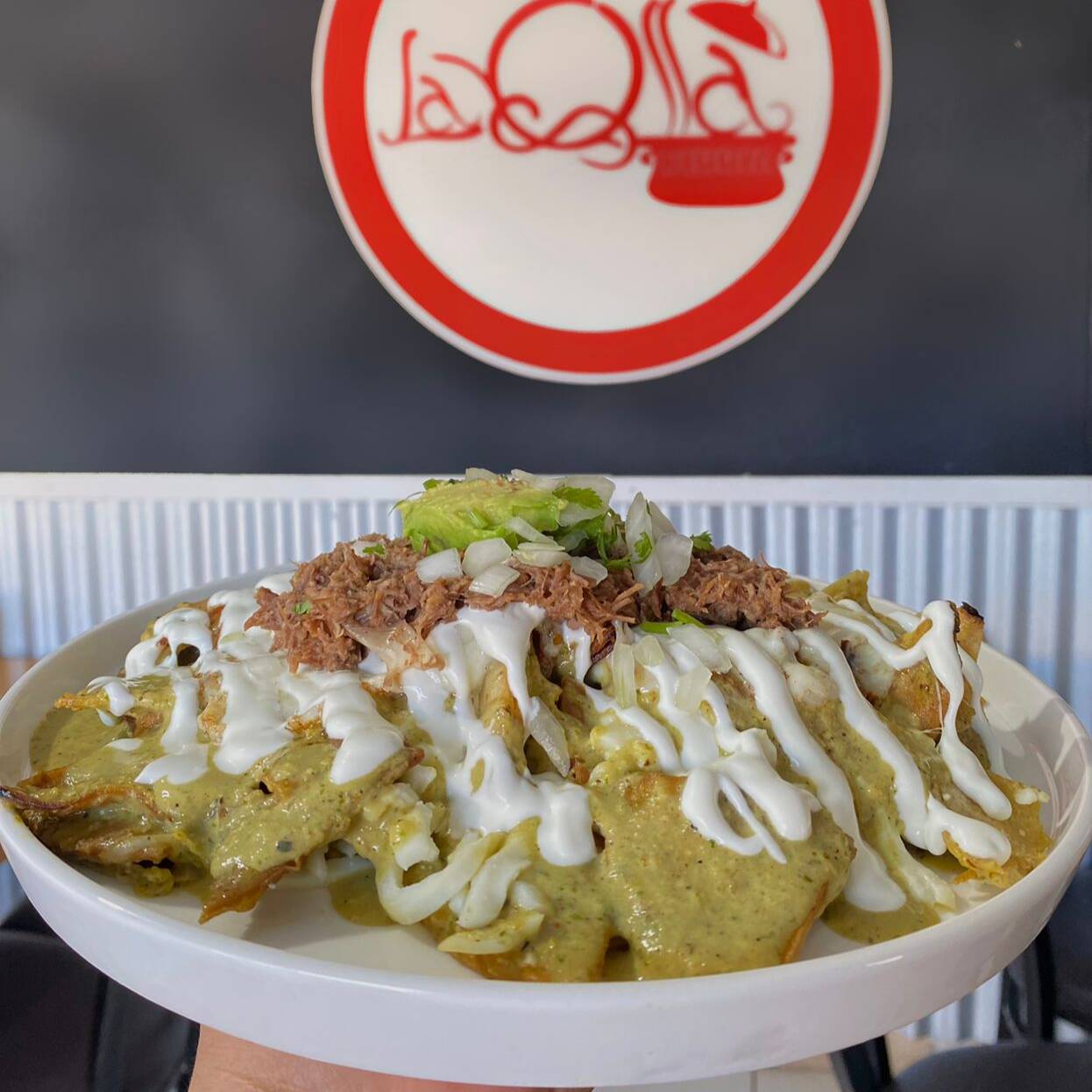 CHILAQUILES VERDES,