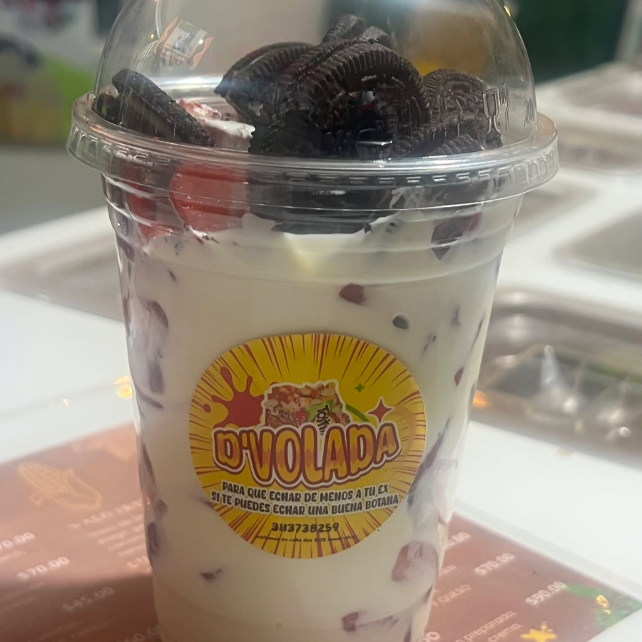 FRESAS CON CREMA GRANDES GALLETA OREO