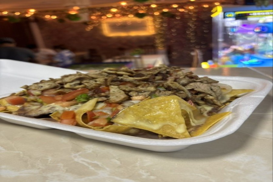 NACHOS DE CHORIZO