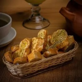 Porción de Pan al Ajo