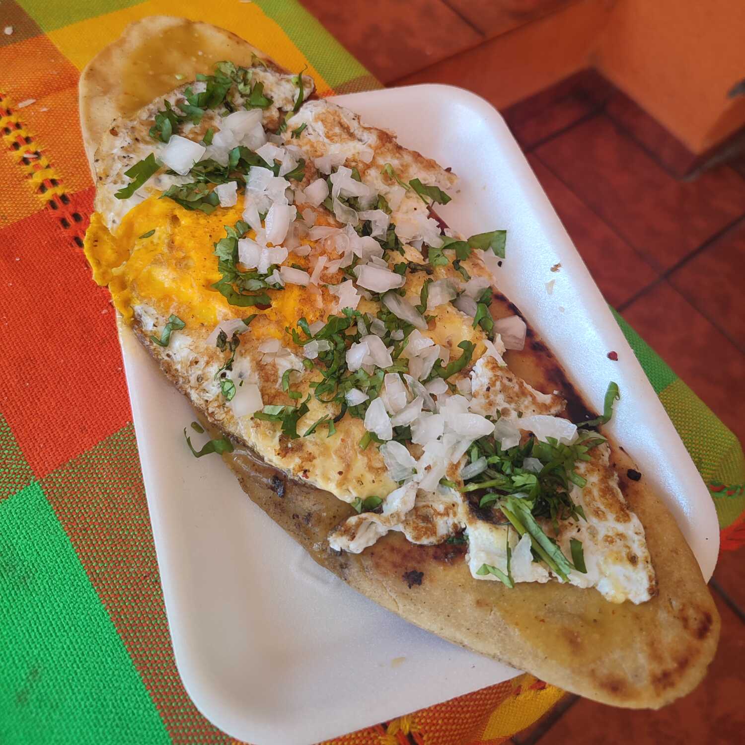 HUARACHE CON HUEVO